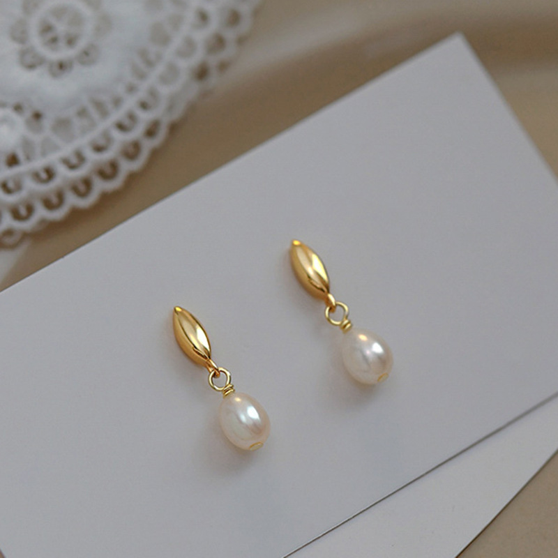Pendientes de perlas de aguja  - Beading Needle Fine reseña y precio