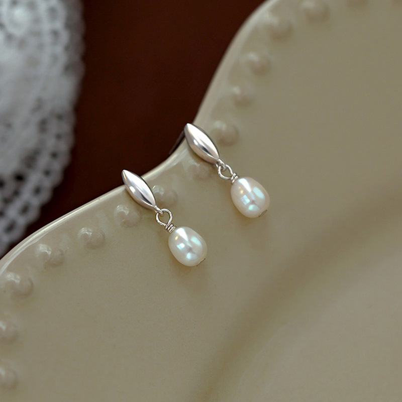 Pendientes de perlas de aguja  - Beading Needle Fine reseña y precio