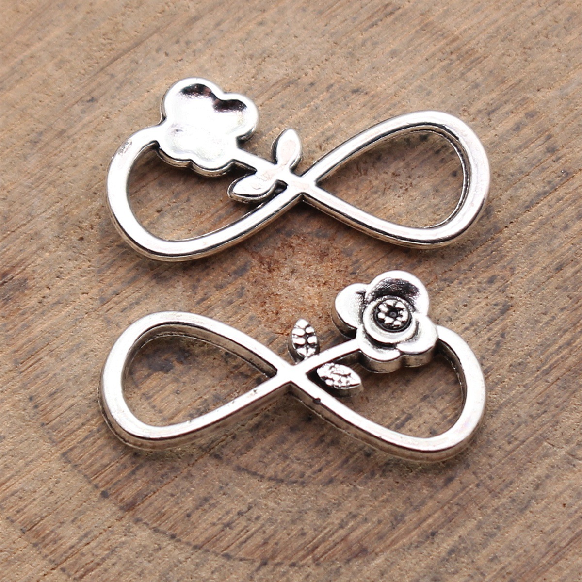 Conector con Símbolo de Infini - Jewelry Making For Couples reseña y precio