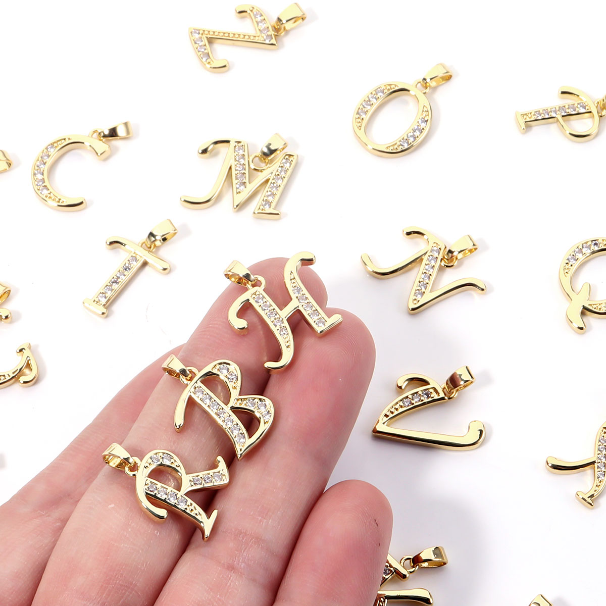 Colgante de metal con letra de - Making Custom Jewelry reseña y precio